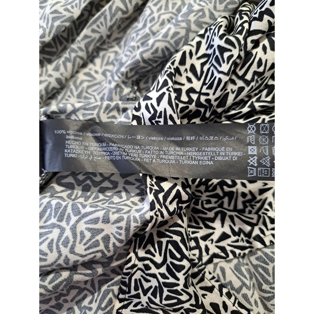 Zara Long Sleeve Midi Dress Black White Geometric Abstract Print V-Neck Size S - Picture 4 of 8